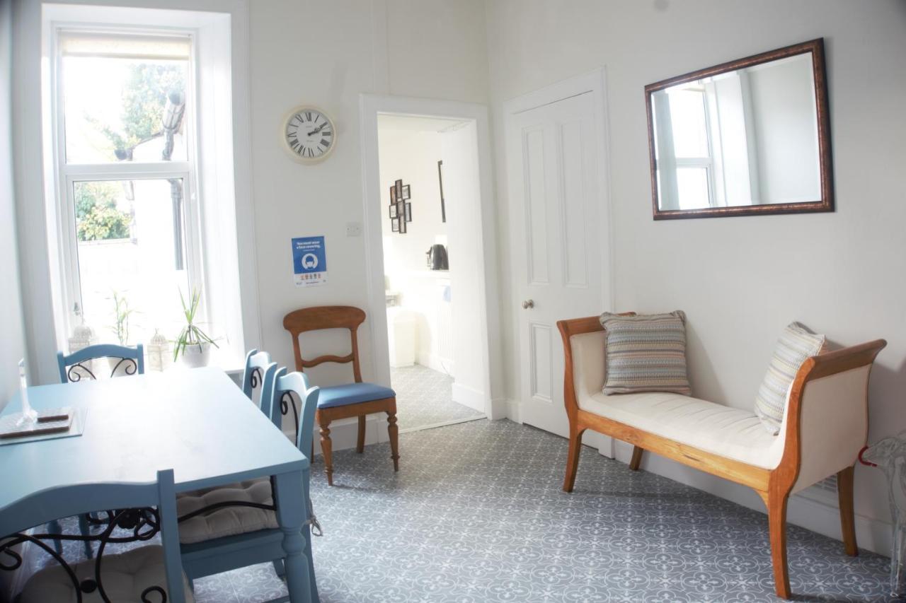 Barns Serviced Accommodation Эр Экстерьер фото