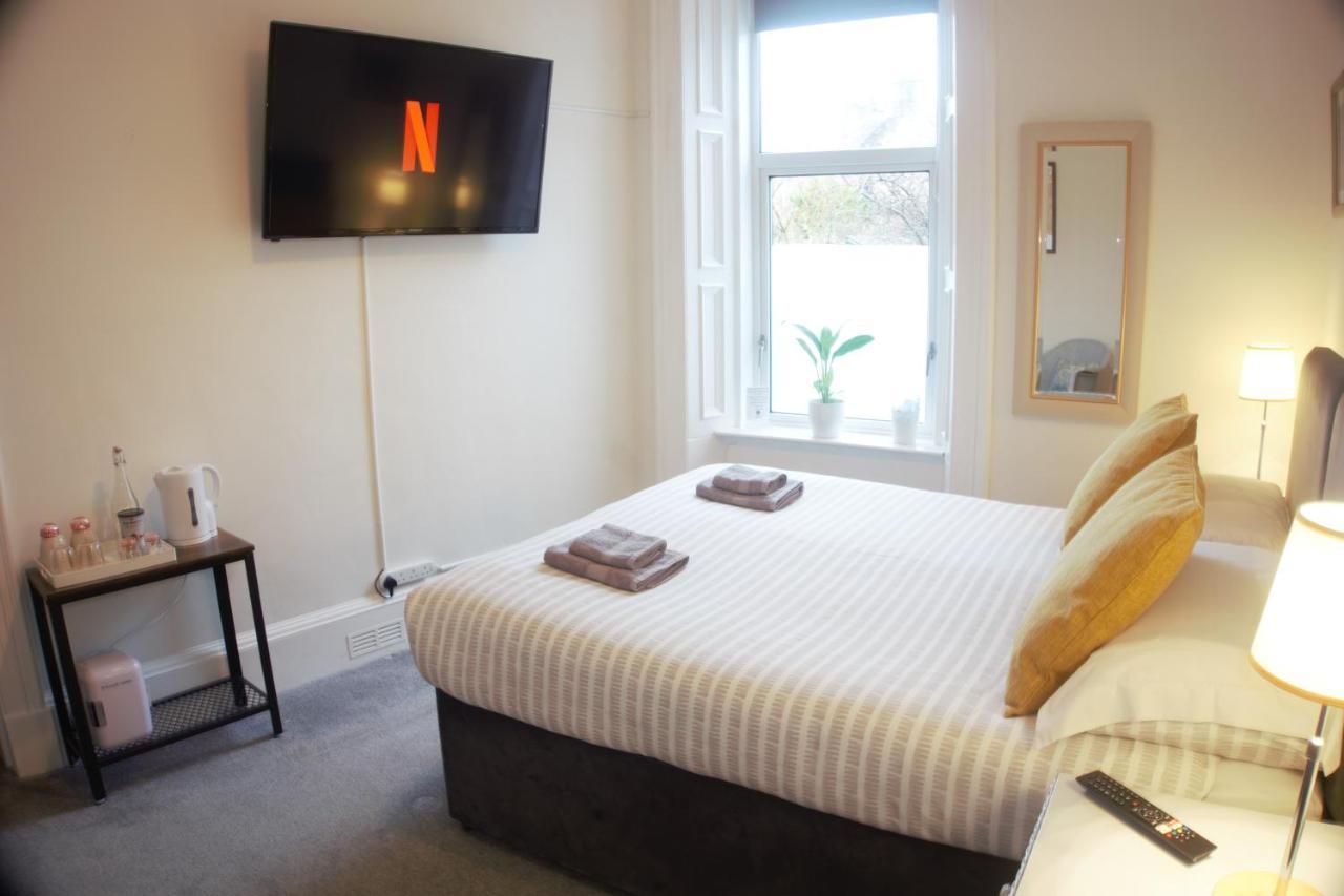 Barns Serviced Accommodation Эр Экстерьер фото